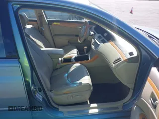 2006 Toyota Avalon XL with VIN 4T1BK36B36U147987, listed as a IAAI auction lot 42025616 with 247,270 mi miles. Bid and sale history available at carsss.com. Image 5.