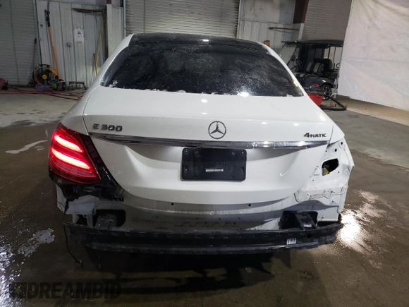 2019 Mercedes-Benz E-Class E 300 with VIN WDDZF4KB8KA548231, listed as a Copart auction lot 45130195 with 47,987 mi miles and Non Repairable. Bid and sale history available at carsss.com. Image 6.