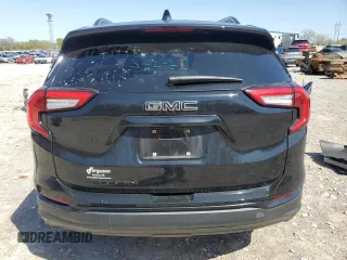 2022 GMC Terrain SLE z VIN 3GKALMEV0NL293548, wystawiony jako Copart lot #51982185 z przebiegiem 56 695 mil mil oraz Szkoda całkowita • Salvage title. Historia ofert i sprzedaży dostępna na DreamBid. Obrazek 6.