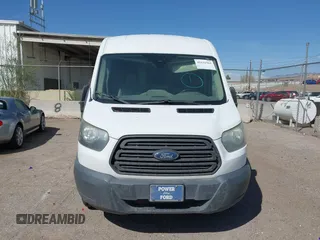 2016 Ford Transit Cargo z VIN 1FTYR2CG7GKB54149, wystawiony jako IAAI lot #41631962 z przebiegiem 151 824 mil mil oraz . Historia ofert i sprzedaży dostępna na DreamBid. Obrazek 12.