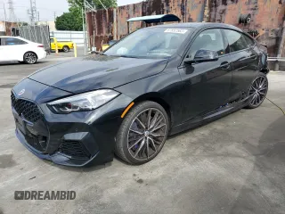 2022 BMW 2 Series M235i xDrive with VIN WBA13AL04N7L11603, listed as a Copart auction lot 67852563 with 5,828 mi miles. Bid and sale history available at carsss.com. Image 1.