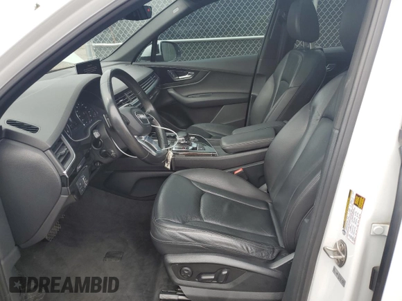2017 Audi Q7 Premium Plus with VIN WA1LAAF73HD018687, listed as a Copart auction lot 62917895 with 110,067 mi miles and Clean title. Bid and sale history available at DreamBid. Image 7.