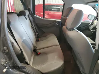 2010 Nissan Xterra S z VIN 5N1AN0NW9AC526397, wystawiony jako Copart lot #53895745 z przebiegiem 199 500 mil mil oraz Czysty tytuł • Clean title. Historia ofert i sprzedaży dostępna na DreamBid. Obrazek 11.