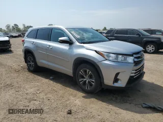2018 Toyota Highlander LE с VIN 5TDBZRFH7JS867488, выставлен на аукционе Copart как лот 60373075 с пробегом 64 043 миль миль и Списание • Salvage title. История ставок и продаж доступна на DreamBid. Изображение 4.