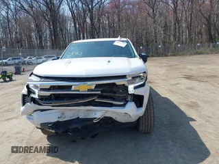 2025 Chevrolet Silverado 1500 with VIN 3GCUKJEL2SG115606, listed as a IAAI auction lot 41917657 with 10,413 mi miles and . Bid and sale history available at DreamBid. Image 12.