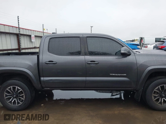 2020 Toyota Tacoma SR5 with VIN 5TFCZ5AN1LX227753, listed as a IAAI auction lot 41543939 with 35,860 mi miles and . Bid and sale history available at DreamBid. Image 13.