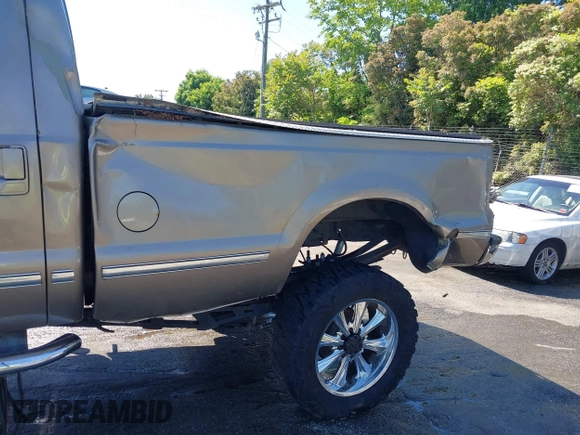 2003 Ford F-350 XL with VIN 1FTSW31F33EA08077, listed as a IAAI auction lot 41991797 with 280,947 mi miles and . Bid and sale history available at DreamBid. Image 14.