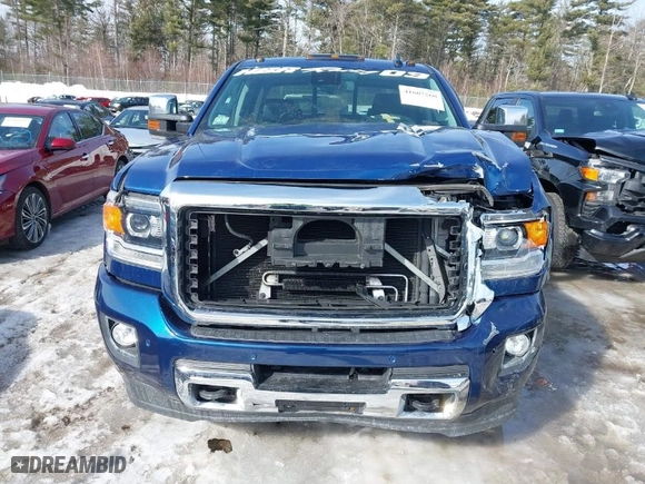2015 GMC Sierra 2500HD available WiFi Denali with VIN 1GT120E8XFF623208, listed as a IAAI auction lot 41607260 with NaN miles. Bid and sale history available at carsss.com. Image 12.