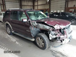 2006 Ford Explorer Eddie Bauer z VIN 1FMEU74E06UB08138, wystawiony jako IAAI lot #42485188 z przebiegiem 196 708 mil mil oraz . Historia ofert i sprzedaży dostępna na DreamBid. Obrazek 1.