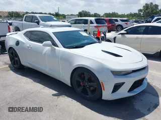 2018 Chevrolet Camaro 2SS with VIN 1G1FH1R74J0138014, listed as a IAAI auction lot 42542863 with 123,501 mi miles and . Bid and sale history available at DreamBid. Image 1.