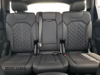 2023 Audi SQ7 Prestige z VIN WA1VWBF76PD019332, wystawiony jako Copart lot #59294704 z przebiegiem 7257 mil mil oraz Szkody całkowita. Historia ofert i sprzedaży dostępna na DreamBid. Obrazek 10.