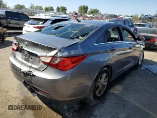 2011 Hyundai Sonata GLS with VIN 5NPEB4AC4BH044735, listed as a Copart auction lot 55756035 with 205,477 mi miles and Non Repairable. Bid and sale history available at DreamBid. Image 3.