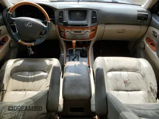 2003 Lexus LX 470 z VIN JTJHT00W733523370, wystawiony jako Copart lot #55516375 z przebiegiem 157 862 mil mil oraz Czysty tytuł • Clean title. Historia ofert i sprzedaży dostępna na DreamBid. Obrazek 8.