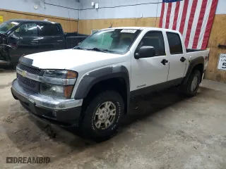 2005 Chevrolet Colorado 1SF LS Z71 with VIN 1GCDT136958234788, listed as a Copart auction lot 52852435 with 241,018 mi miles and Clean Title. Bid and sale history available at carsss.com. Image 1.