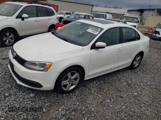 2012 Volkswagen Jetta TDI w/Premium с VIN 3VWLL7AJXCM417595, выставлен на аукционе Copart как лот 47739455 с пробегом 153 437 миль миль и Чистый • Clean title. История ставок и продаж доступна на DreamBid. Изображение 1.