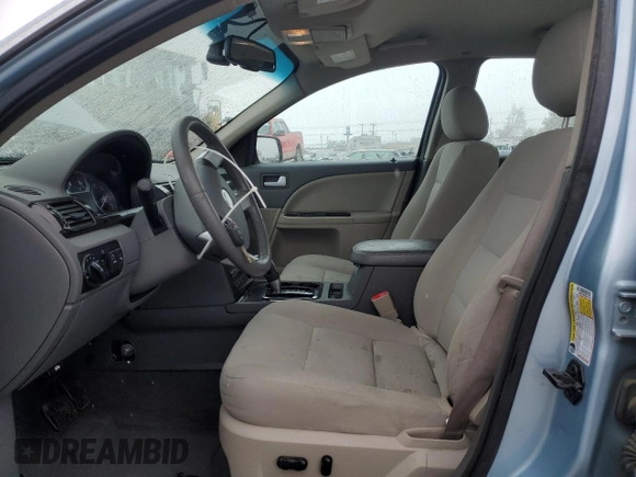 2008 Mercury Sable with VIN 1MEHM40W08G627317, listed as a Copart auction lot 45361995 with 194,506 mi miles and Salvage title. Bid and sale history available at DreamBid. Image 7.