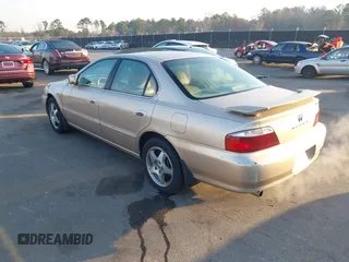 2002 Acura TL with VIN 19UUA566X2A033500, listed as a IAAI auction lot 41787954 with 251,513 mi miles. Bid and sale history available at carsss.com. Image 3.