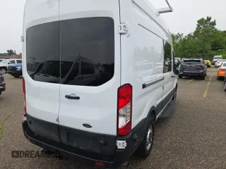 2023 Ford Transit Cargo с VIN 1FTBR2X85PKA59310, выставлен на аукционе IAAI как лот 42534465 с пробегом 50 687 миль миль и . История ставок и продаж доступна на DreamBid. Изображение 8.