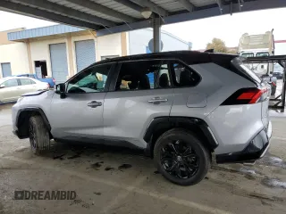 2023 Toyota RAV4 Hybrid XSE z VIN 4T3E6RFV2PU122716, wystawiony jako Copart lot #51009615 z przebiegiem 28 643 mil mil oraz Nie do naprawy • Non repairable. Historia ofert i sprzedaży dostępna na DreamBid. Obrazek 2.