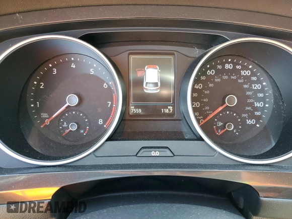 2018 Volkswagen Tiguan SEL with VIN 3VV3B7AX3JM010677, listed as a Copart auction lot 50615395 with 7,559 mi miles and Salvage Title. Bid and sale history available at DreamBid. Image 9.