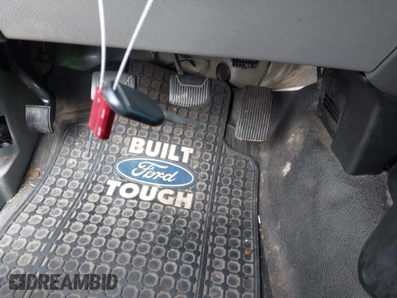 2007 Ford F-150 XL with VIN 1FTRF12227NA09032, listed as a IAAI auction lot 42141531 with 137,332 mi miles and . Bid and sale history available at DreamBid. Image 11.