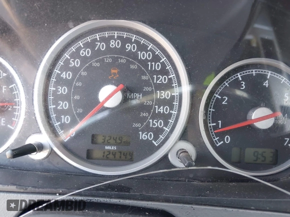2004 Chrysler Crossfire z VIN 1C3AN69L74X004702, wystawiony jako IAAI lot #42250767 z przebiegiem 124 749 mil mil oraz . Historia ofert i sprzedaży dostępna na DreamBid. Obrazek 7.