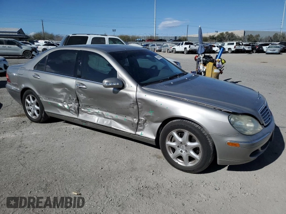2006 Mercedes-Benz S 430 with VIN WDBNG83J46A479769, listed as a Copart auction lot 43659855 with 125,345 mi miles and Salvage Title. Bid and sale history available at carsss.com. Image 4.