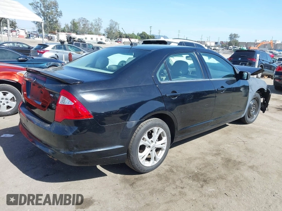 2012 Ford Fusion SE z VIN 3FAHP0HA1CR130424, wystawiony jako IAAI lot #42268004 z przebiegiem 161 898 mil mil oraz . Historia ofert i sprzedaży dostępna na DreamBid. Obrazek 4.