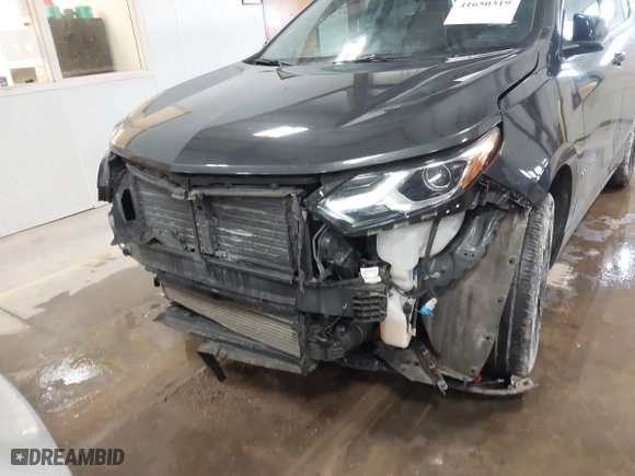 2020 Chevrolet Equinox LT with VIN 2GNAXVEX8L6241939, listed as a IAAI auction lot 41650319 with 51,684 mi miles. Bid and sale history available at carsss.com. Image 6.