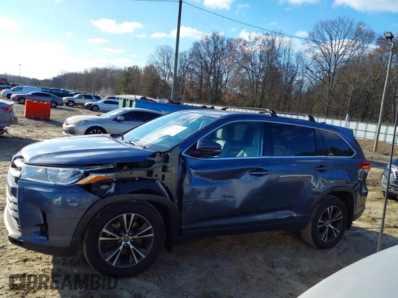 2018 Toyota Highlander LE with VIN 5TDZZRFH1JS246973, listed as a IAAI auction lot 41724379 with 185,461 mi miles and . Bid and sale history available at DreamBid. Image 14.