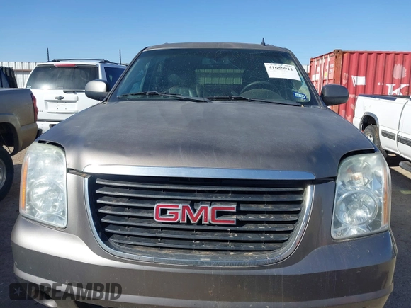 2013 GMC Yukon XL SLT z VIN 1GKS2KE70DR303872, wystawiony jako IAAI lot #41659911 z przebiegiem 199 202 mil mil oraz . Historia ofert i sprzedaży dostępna na DreamBid. Obrazek 6.