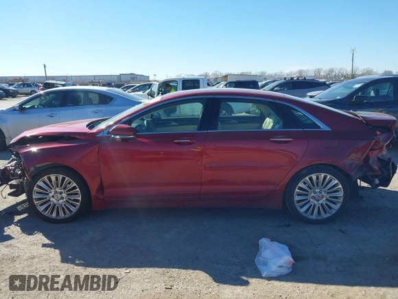 2015 Lincoln MKZ with VIN 3LN6L2G92FR619379, listed as a IAAI auction lot 41637555 with 147,343 mi miles. Bid and sale history available at carsss.com. Image 13.