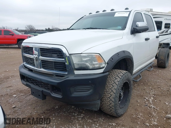 2012 Ram 2500 ST with VIN 3C6UD5HL4CG312606, listed as a IAAI auction lot 41521878 with 338,739 mi miles. Bid and sale history available at carsss.com. Image 17.