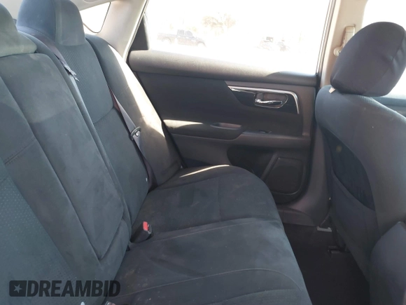 2014 Nissan Altima 2.5 with VIN 1N4AL3AP8EN354535, listed as a IAAI auction lot 41608309 with 172,110 mi miles. Bid and sale history available at carsss.com. Image 8.