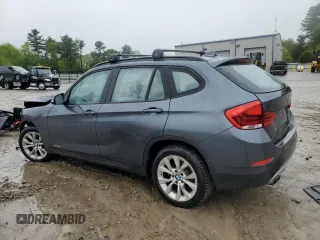 2014 BMW X1 xDrive28i z VIN WBAVL1C5XEVY22872, wystawiony jako Copart lot #54170135 z przebiegiem 93 214 mil mil oraz Czysty tytuł • Clean title. Historia ofert i sprzedaży dostępna na DreamBid. Obrazek 2.