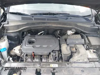 2017 Hyundai Santa Fe 2.4L z VIN 5NMZU3LB5HH043545, wystawiony jako IAAI lot #42244550 z przebiegiem 84 464 mil mil oraz . Historia ofert i sprzedaży dostępna na DreamBid. Obrazek 10.