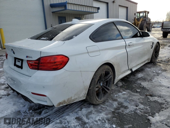 2015 BMW M4 with VIN WBS3R9C59FK332510, listed as a Copart auction lot 72093592 with 0 mi miles. Bid and sale history available at carsss.com. Image 3.