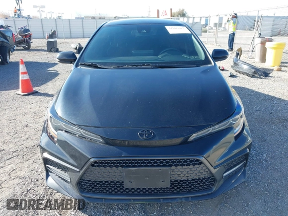 2022 Toyota Corolla SE with VIN 5YFS4MCE1NP109575, listed as a IAAI auction lot 41889417 with 53,517 mi miles. Bid and sale history available at carsss.com. Image 13.