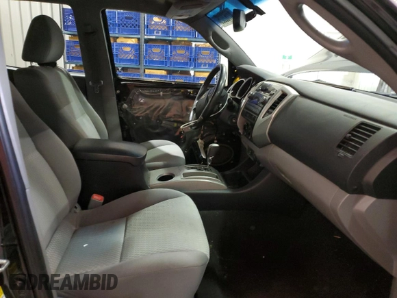 2012 Toyota Tacoma PreRunner with VIN 5TFKU4HN1CX002520, listed as a Copart auction lot 47762325 with 184,224 mi miles and Salvage Title. Bid and sale history available at DreamBid. Image 7.