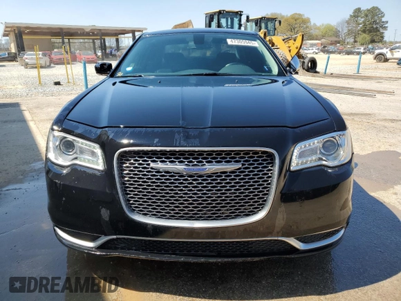 2019 Chrysler 300 Touring with VIN 2C3CCAAG1KH733179, listed as a Copart auction lot 47305945 with 81,218 mi miles and Clean Title. Bid and sale history available at carsss.com. Image 5.