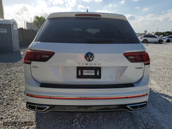2022 Volkswagen Tiguan SEL R-Line with VIN 3VV4B7AX7NM116561, listed as a Copart auction lot 47264305 with 31,041 mi miles and Non Repairable. Bid and sale history available at carsss.com. Image 6.