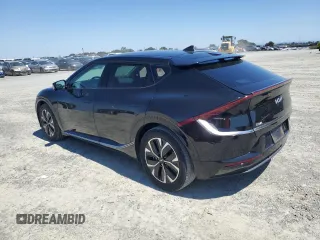 2022 Kia EV6 Wind with VIN KNDC3DLC3N5075688, listed as a Copart auction lot 69215484 with 32,940 mi miles and Salvage Title. Bid and sale history available at carsss.com. Image 2.