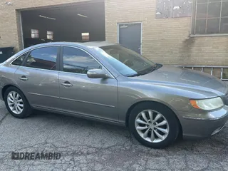 2008 Hyundai Azera Limited with VIN KMHFC46FX8A332579, listed as a Copart auction lot 63121015 with 160,619 mi miles and Clean title. Bid and sale history available at DreamBid. Image 1.