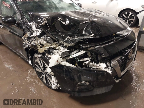 2022 Nissan Altima SV with VIN 1N4BL4DW5NN348091, listed as a IAAI auction lot 41406643 with 39,931 mi miles and . Bid and sale history available at DreamBid. Image 6.