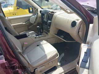 2007 Ford Explorer Sport Trac Limited z VIN 1FMEU53867UA07333, wystawiony jako IAAI lot #42560811 z przebiegiem 187 301 mil mil oraz . Historia ofert i sprzedaży dostępna na DreamBid. Obrazek 5.