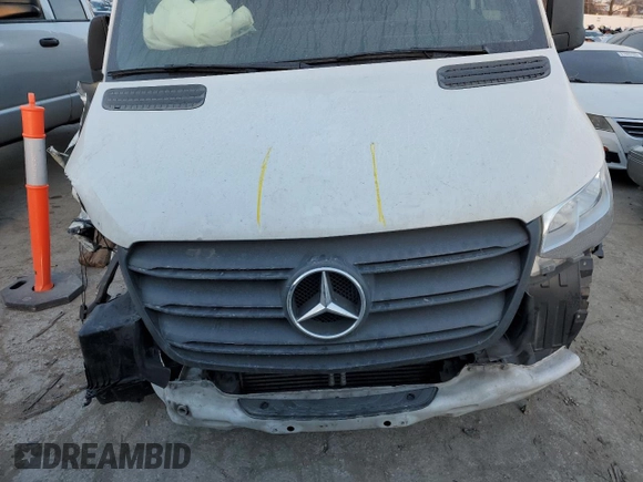 2021 Mercedes-Benz Sprinter Cargo with VIN W1Y4ECHY8MT077911, listed as a Copart auction lot 82195923 with Not Provided miles and . Bid and sale history available at carsss.com. Image 12.