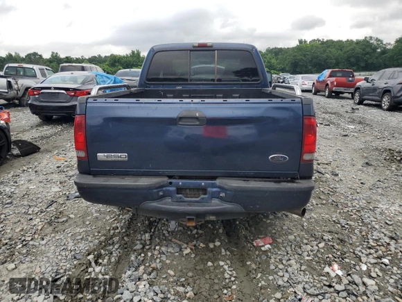 2005 Ford F-250 XL с VIN 1FTSW20505EB40249, выставлен на аукционе Copart как лот 59947115 с пробегом 234 870 миль миль и Чистый • Clean title. История ставок и продаж доступна на DreamBid. Изображение 6.