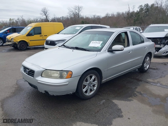 2007 Volvo S60 2.5L Turbo with VIN YV1RS592072608452, listed as a IAAI auction lot 41569640 with 252432 miles. Bid and sale history available at carsss.com. Image 17.