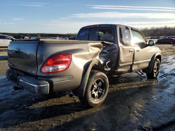 2005 Toyota Tundra SR5 with VIN 5TBBT44115S468729, listed as a Copart auction lot 88163925 with 144,678 mi miles and Salvage Title. Bid and sale history available at carsss.com. Image 3.