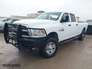 2018 Ram 2500 Tradesman with VIN 3C6UR5HL4JG390088, listed as a IAAI auction lot 41471658 with 227,663 mi miles. Bid and sale history available at carsss.com. Image 17.